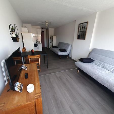 Apartamento Les Floralies Studio Climatise Pour 4 Personnes Avec 2 Piscines Ouvertes Du Mois De Juin Jusqu'A Mi Septembre Le Grau-du-Roi Exterior foto