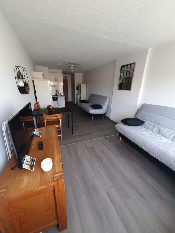 Apartamento Les Floralies Studio Climatise Pour 4 Personnes Avec 2 Piscines Ouvertes Du Mois De Juin Jusqu'A Mi Septembre Le Grau-du-Roi Exterior foto